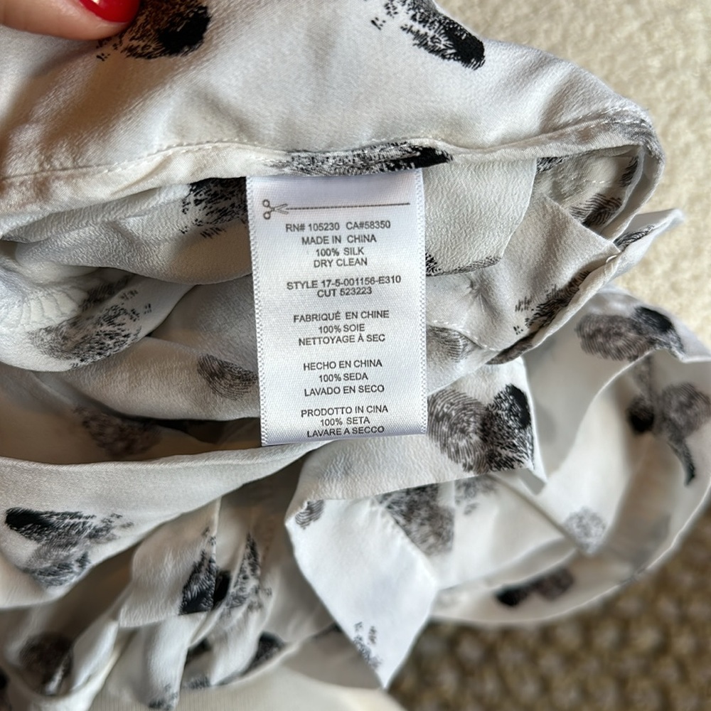 Equipment Silk Pajama Set Heart Thumb Print XS - Picture 11 of 16